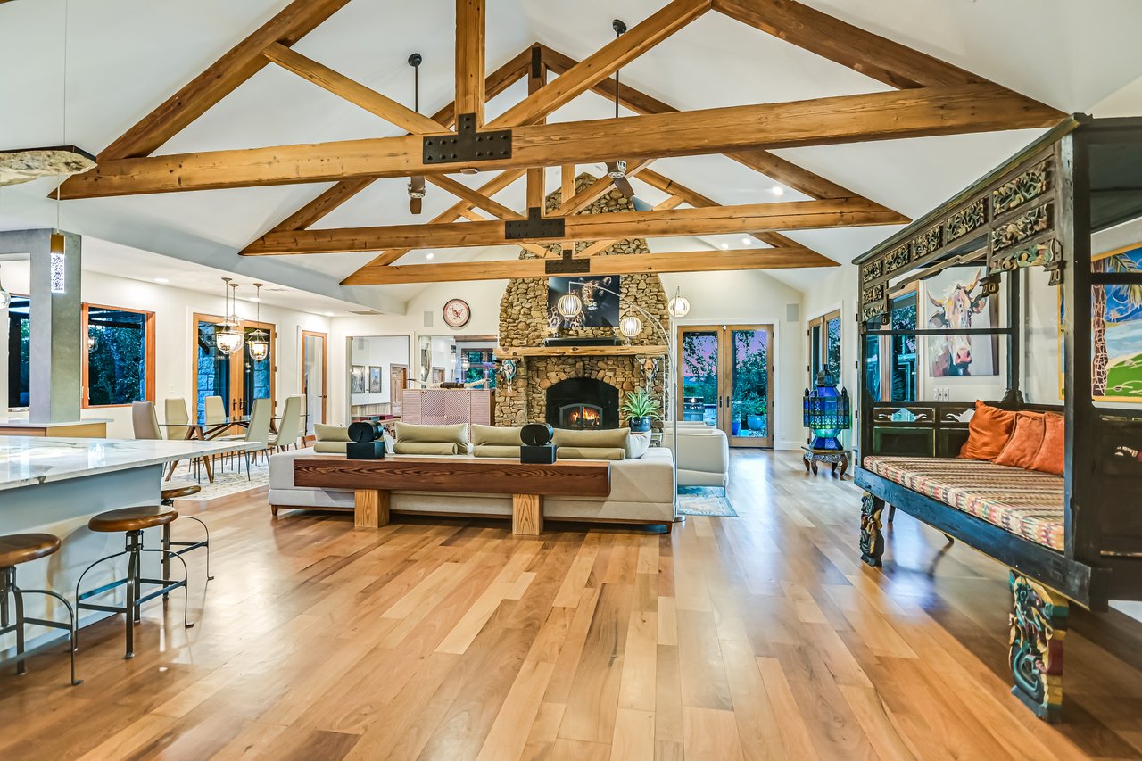 601 Crystal Creek DR