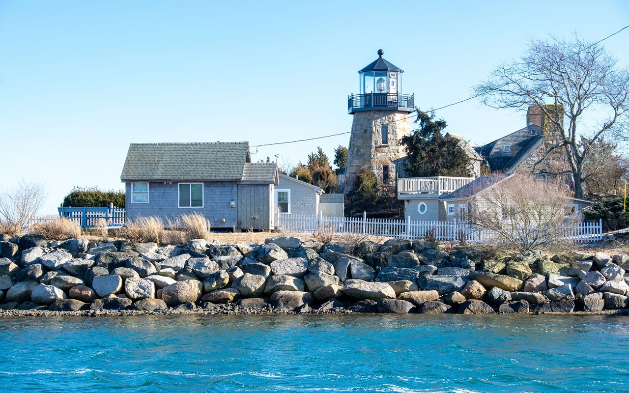 Snug Harbor