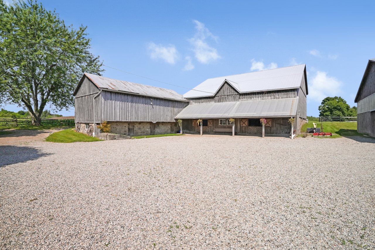 Extraordinary Equestrian Estate