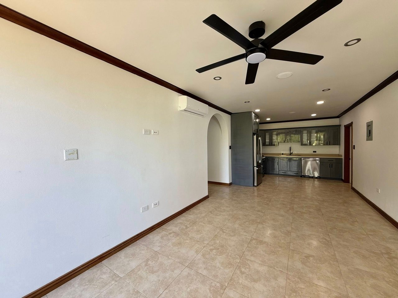 1123 Mount Healthy 2 Bedroom Apartment