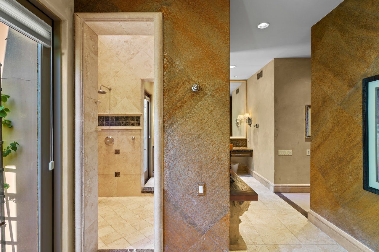 2 Nebulae Way, Rancho Mirage