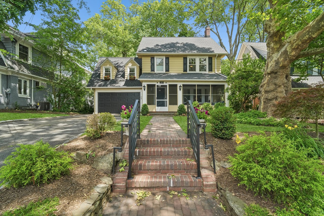 2 Kendall Avenue