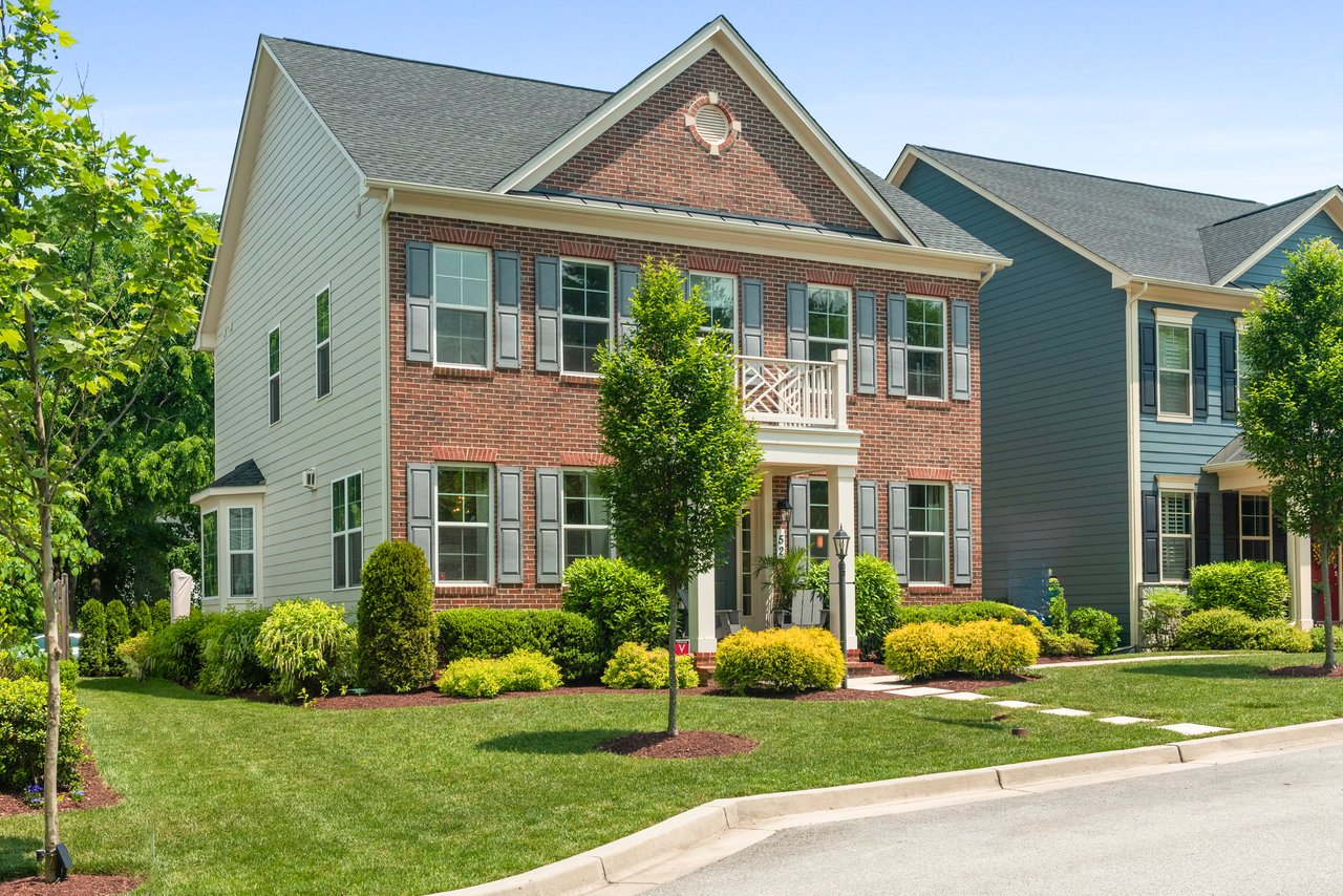 Designer Home Close To Eastport & Downtown