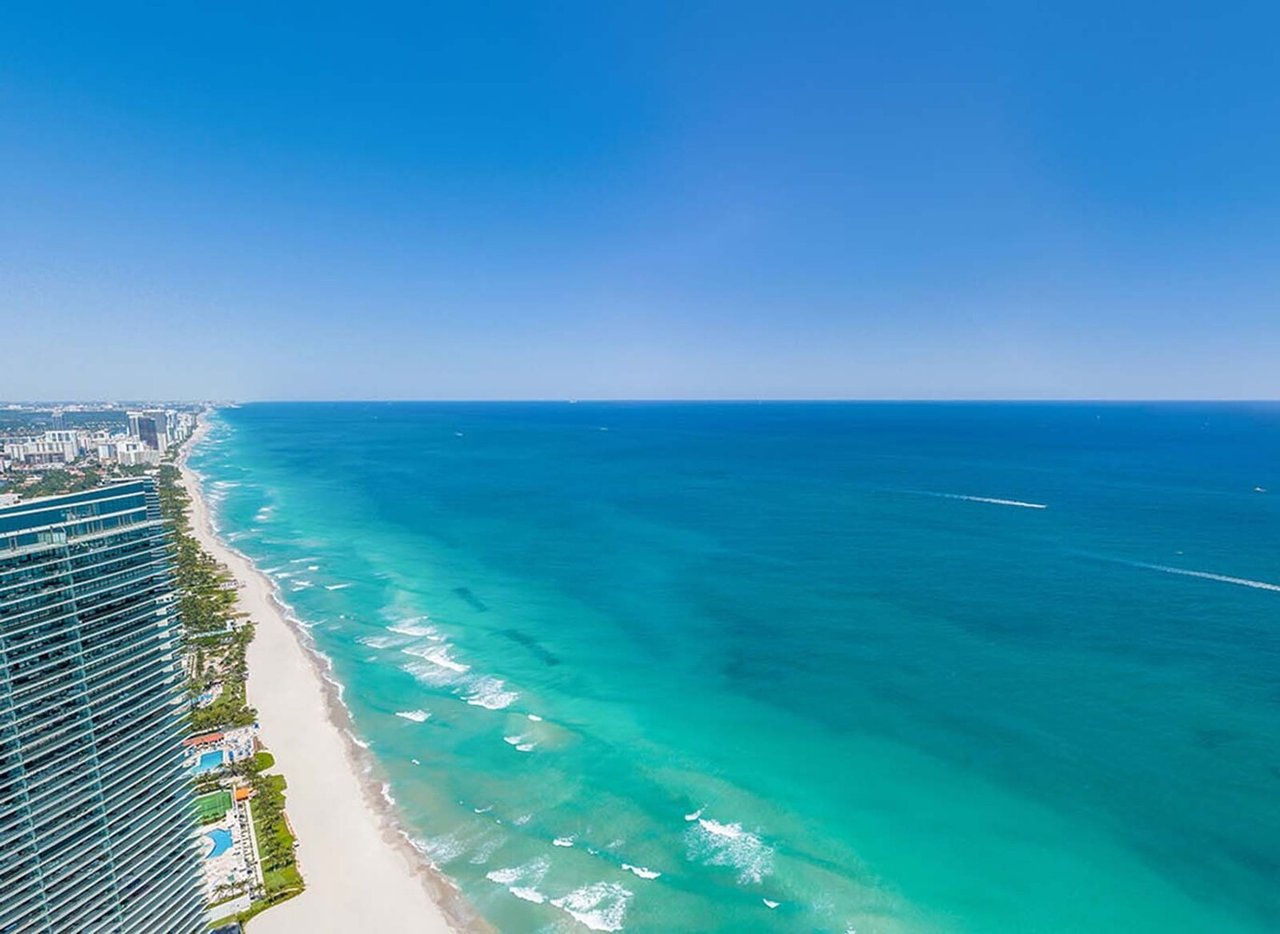 St Regis Sunny Isles