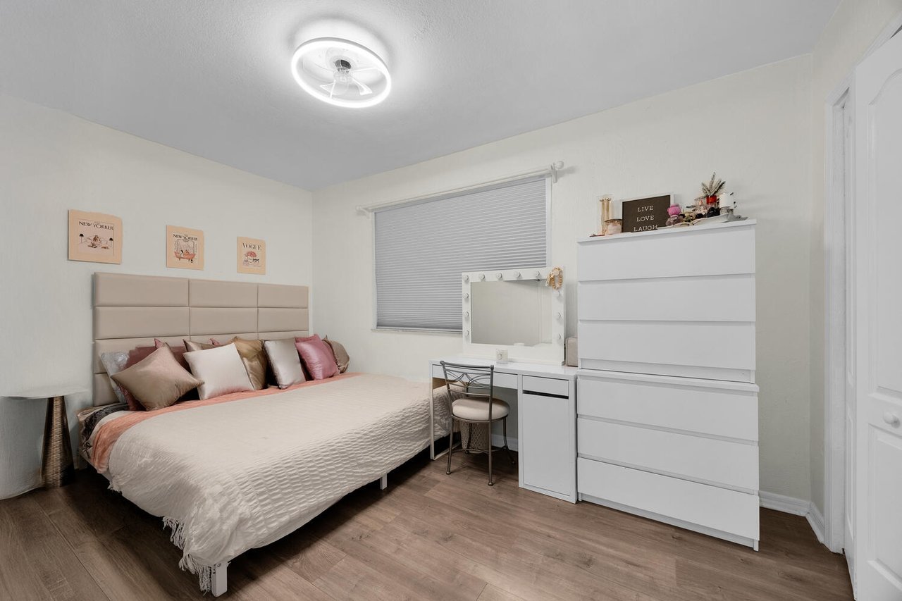 Rare Pinecrest Duplex Opportunity in a Quiet Cul-De-Sac