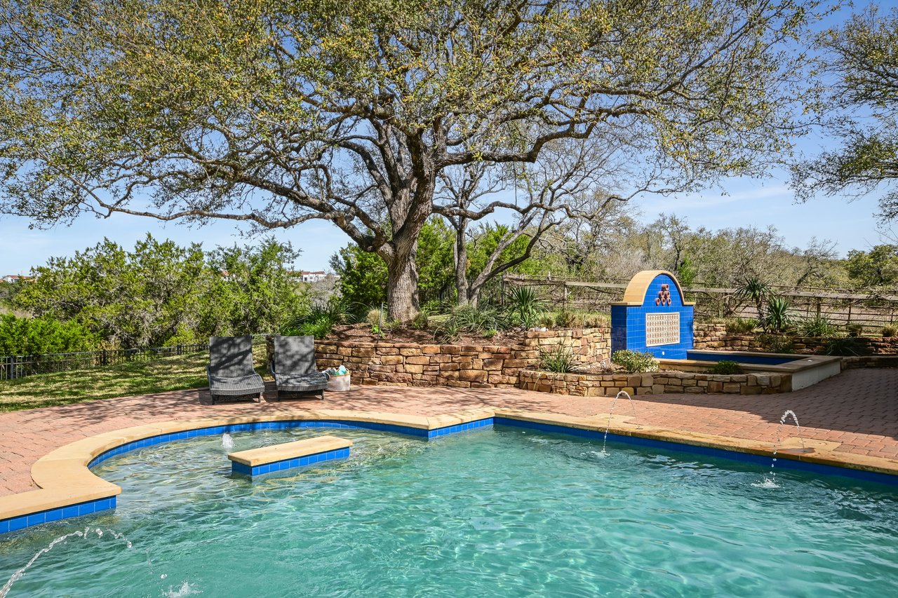 Spanish Oaks Hacienda