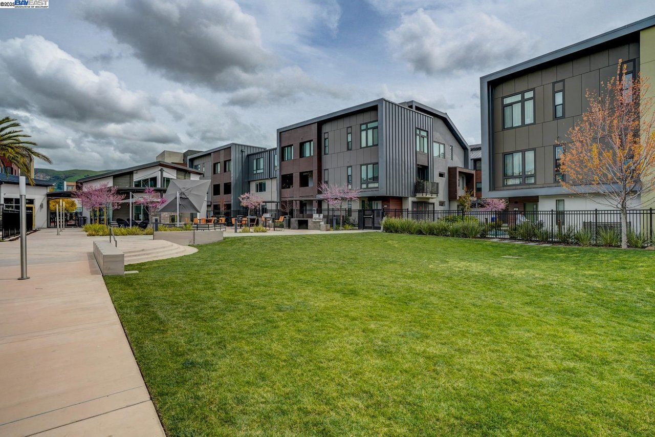 44938 Fremont Blvd, #301