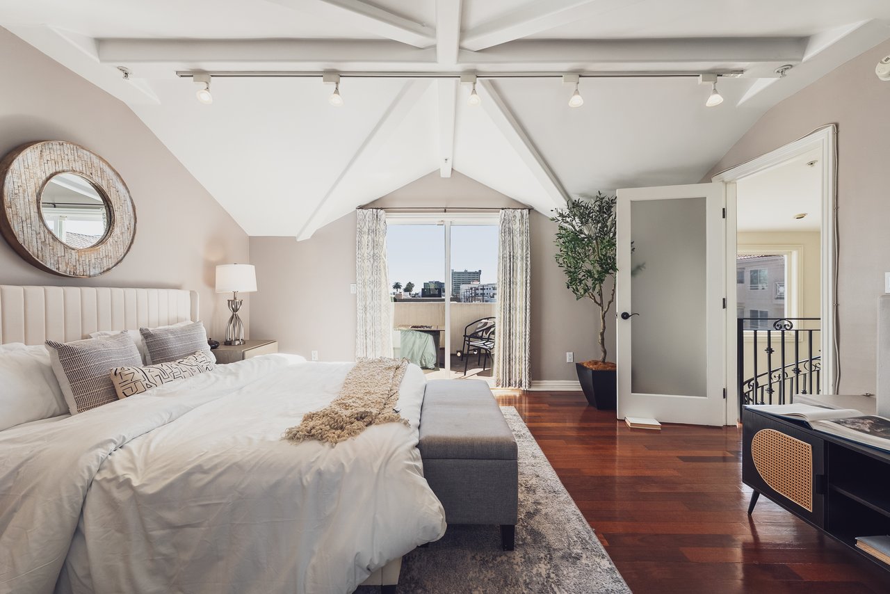 844 3rd St Unit: 5, Santa Monica 