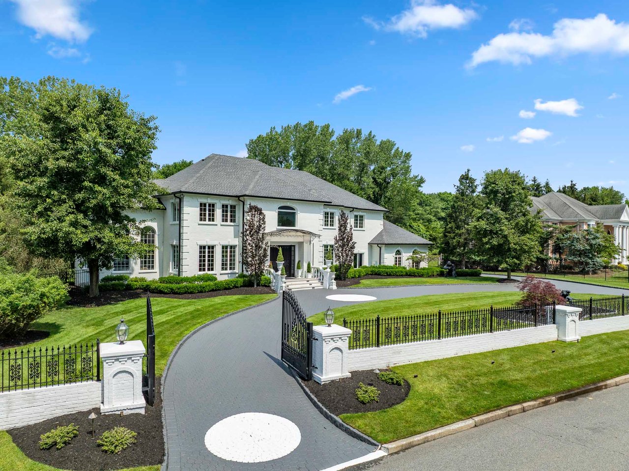 85 Sherwood Rd