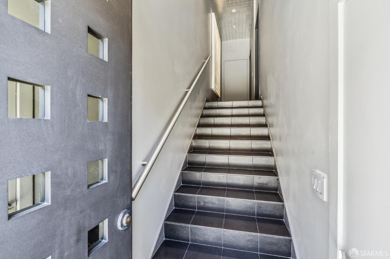 Contemporary Telegraph Hill Oasis