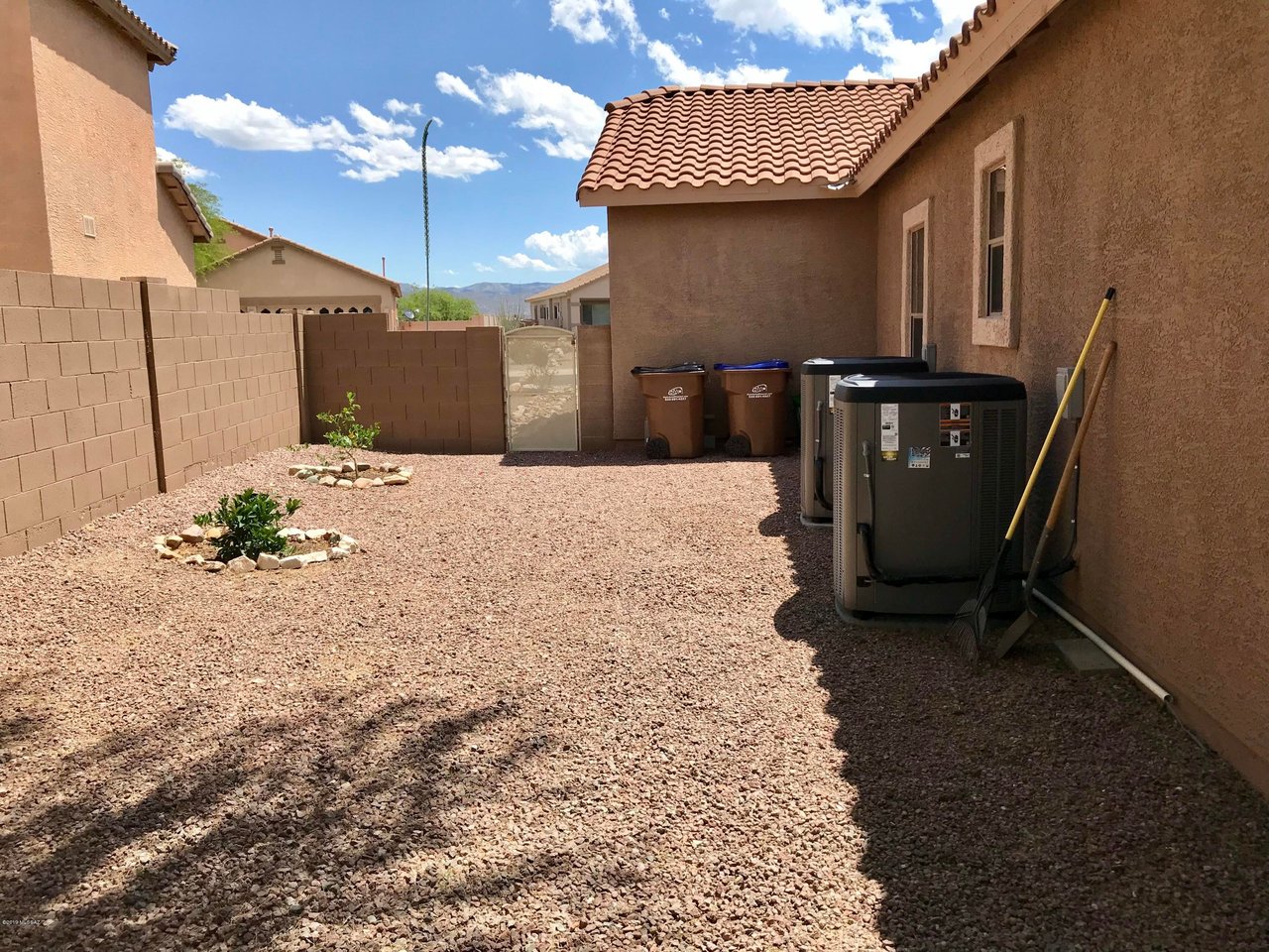 39606 Mountain Shadow Dr