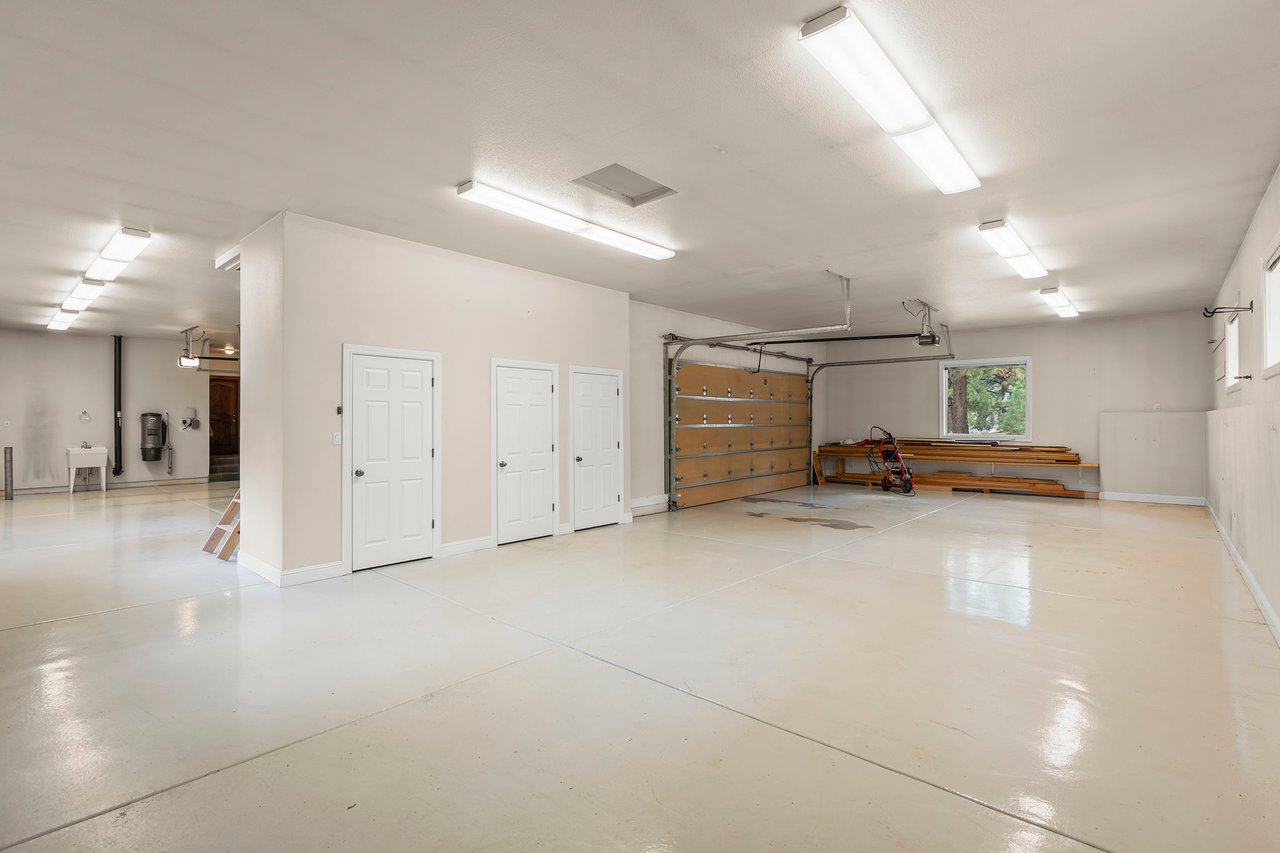 220 Sheridan Creek Court