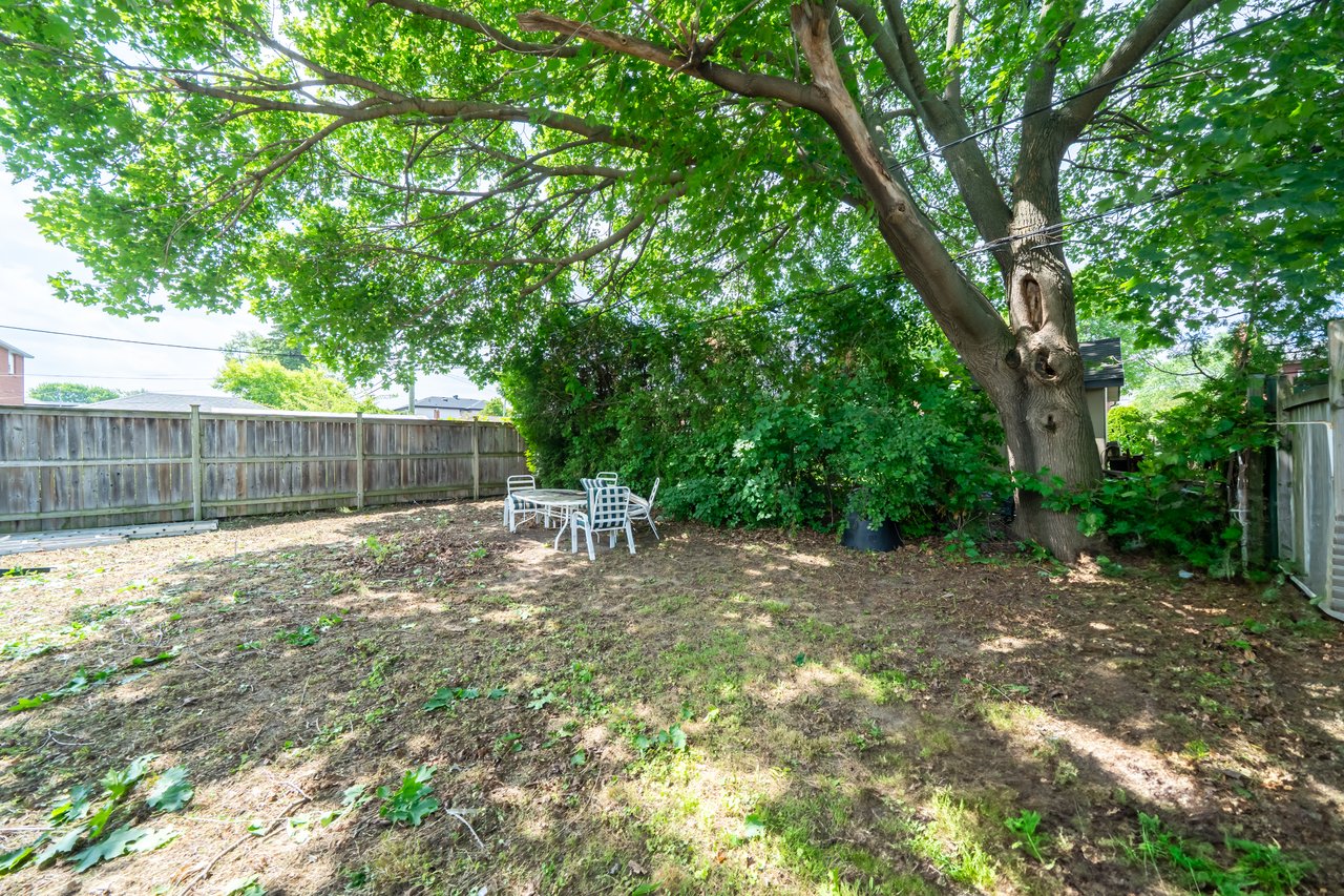 1592 Pharmacy Ave 