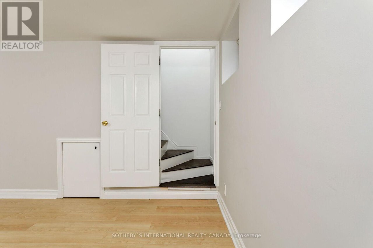 78 Runnymede Rd