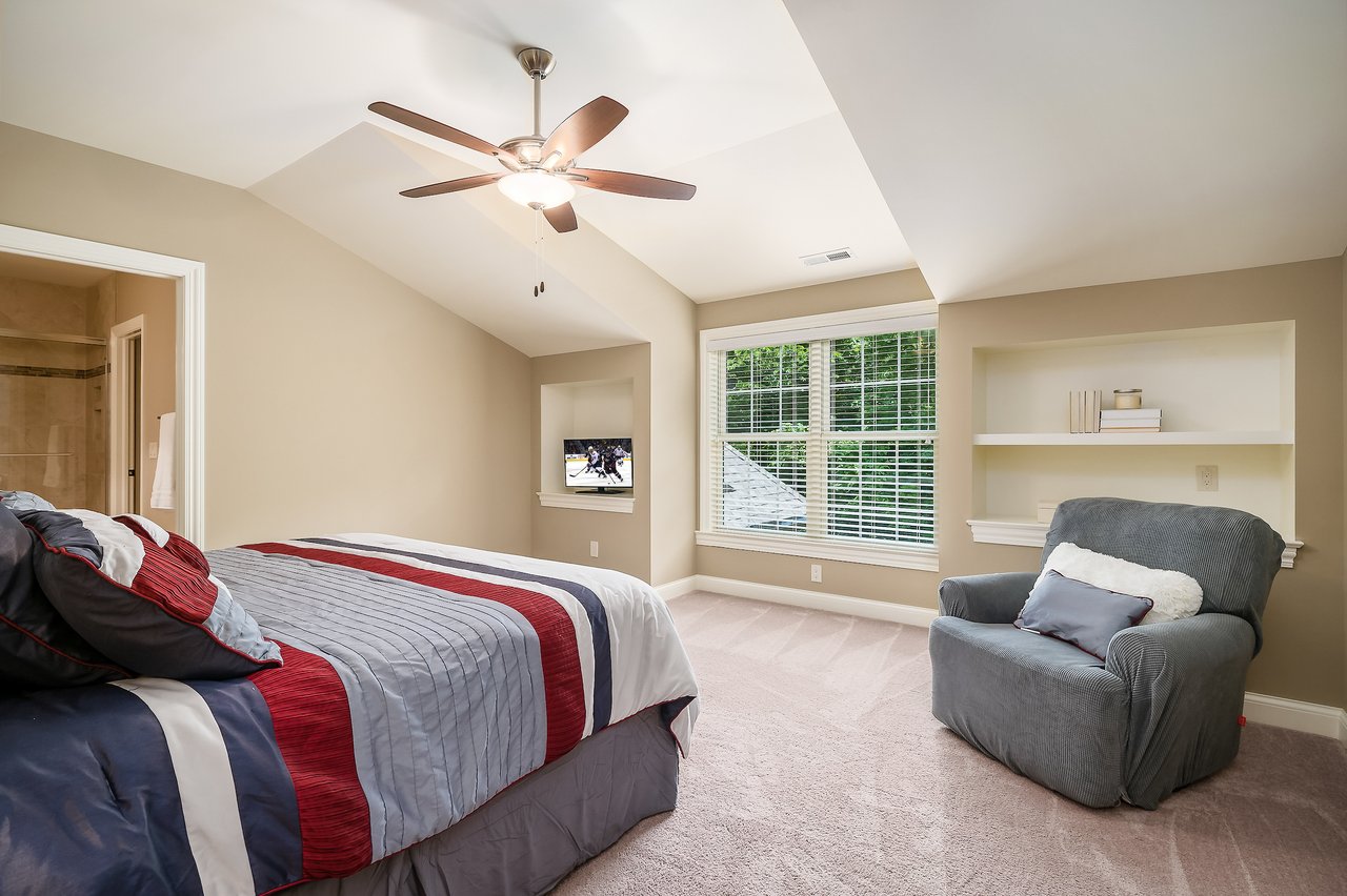 1999 Woodland Hall Drive