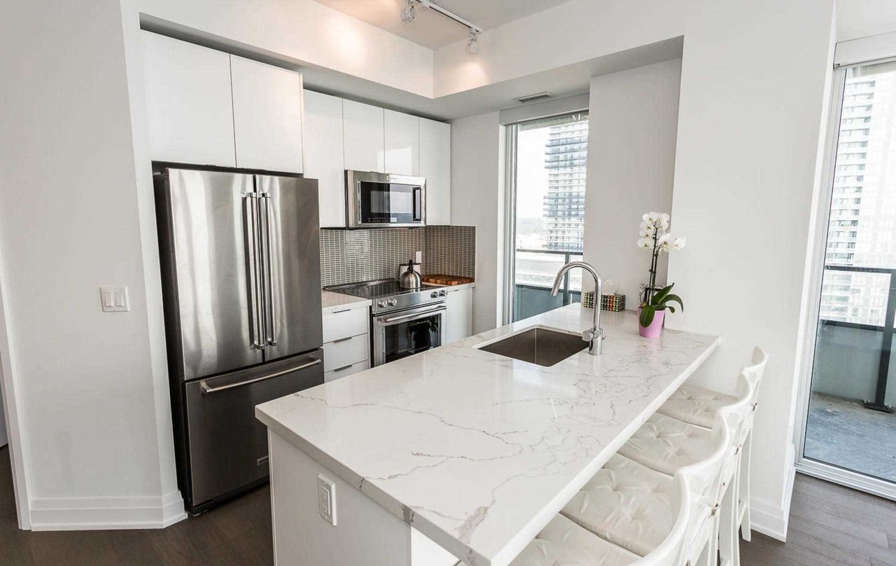 20 Shore Breeze Dr Unit: 1707