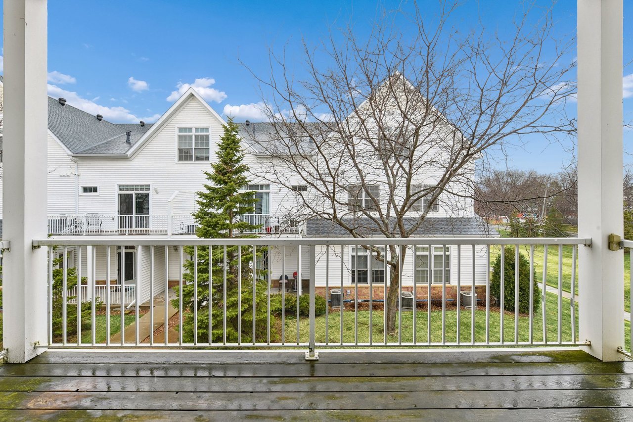 2150 Old School Rd #252, Mound