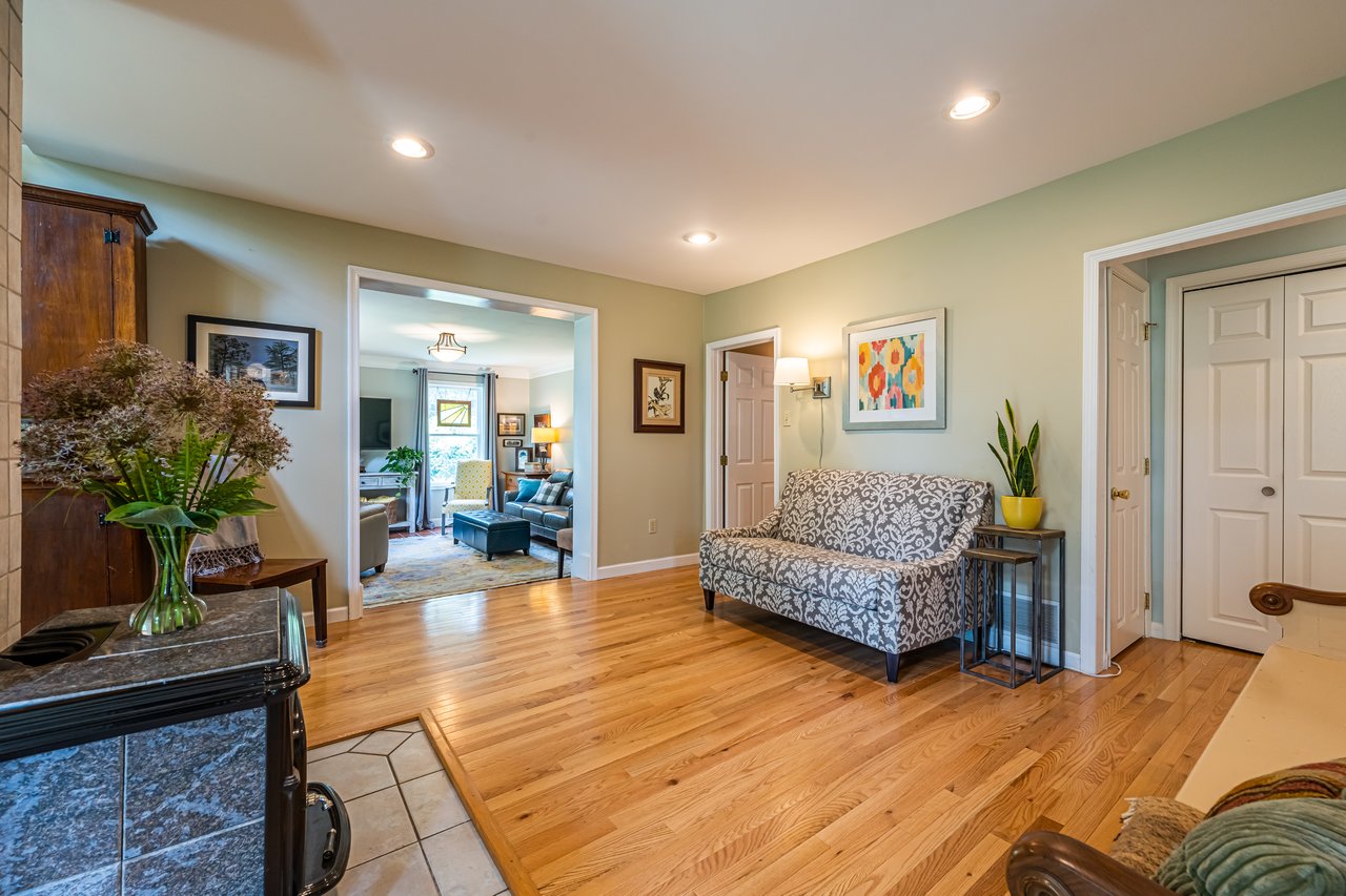 1819 Flint Hill Road