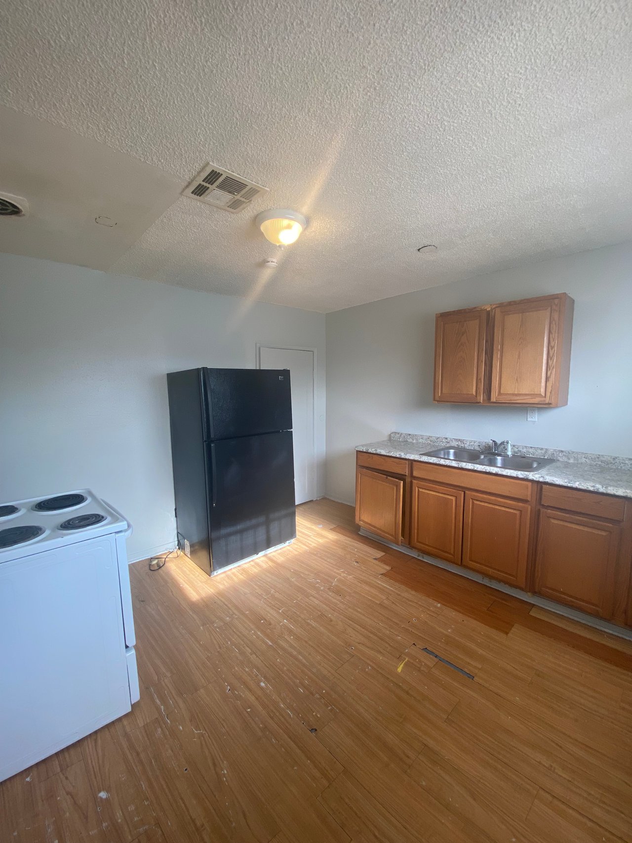 622 West McWilliams Avenue #6