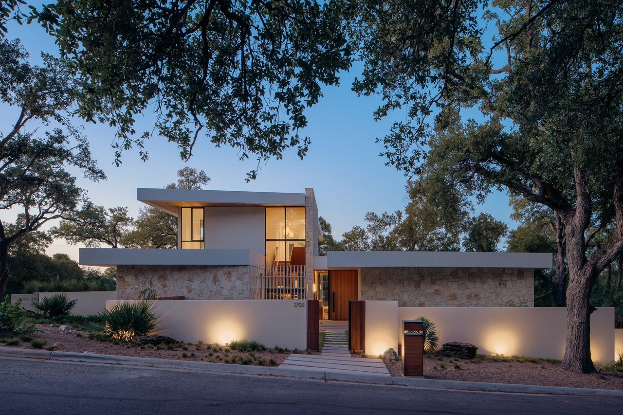 2702 Rockingham Drive