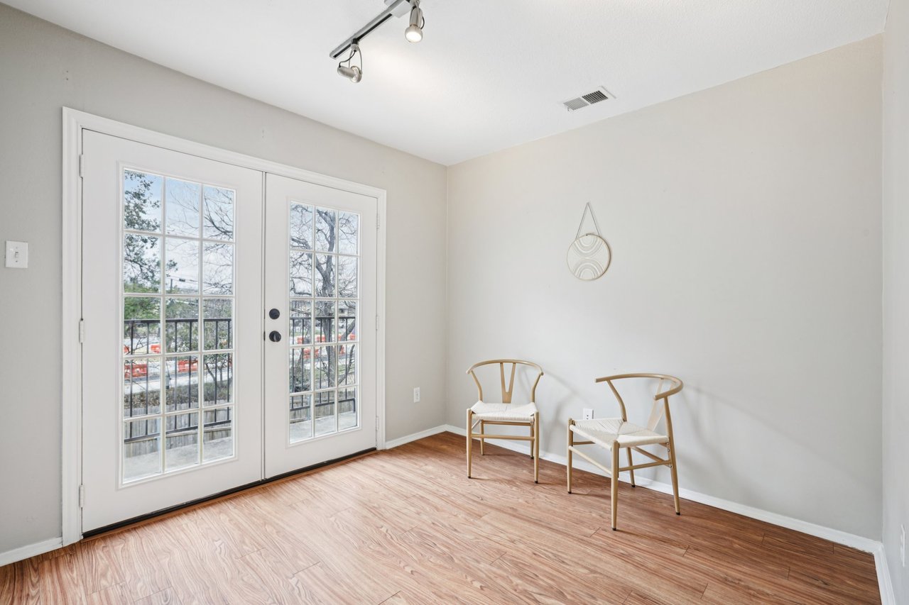 Prime Location in NW Hills Area