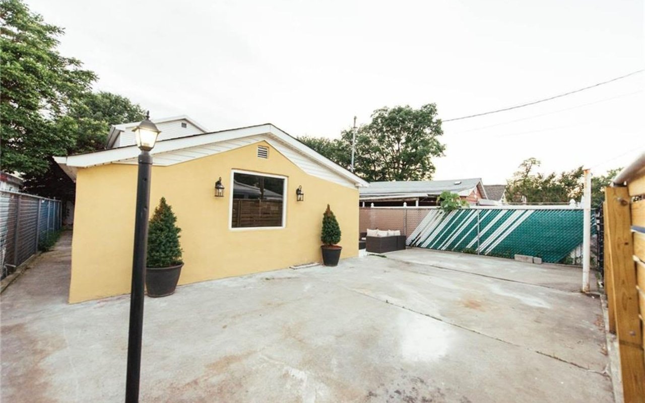 1505 Harding Park