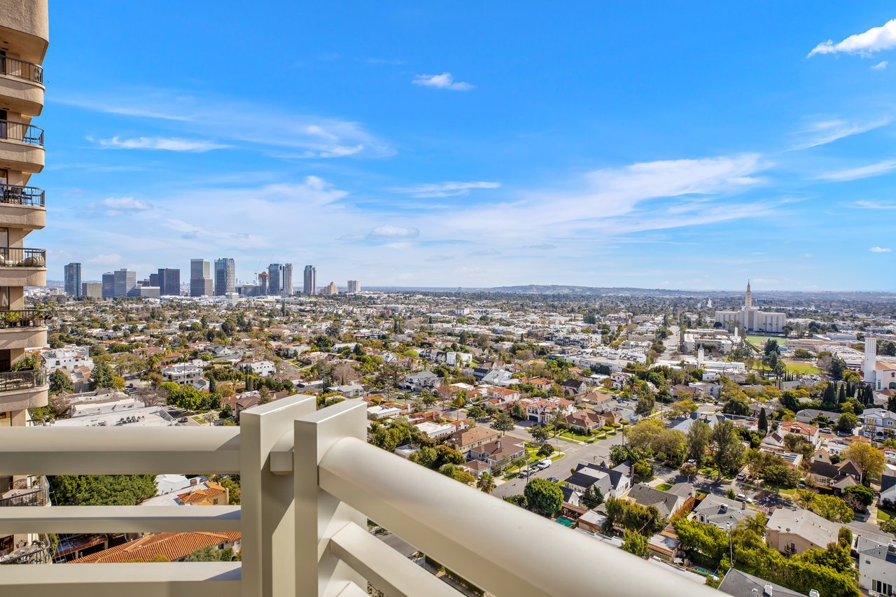 The Condominium With The Best Views On The Wilshire Corridor