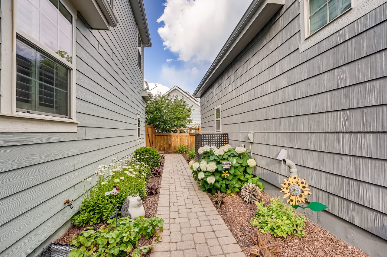 3560 Akron Court