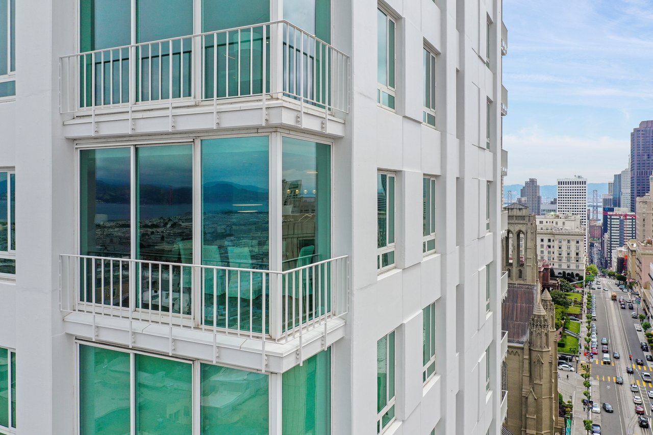 1200 California Street, #17-D