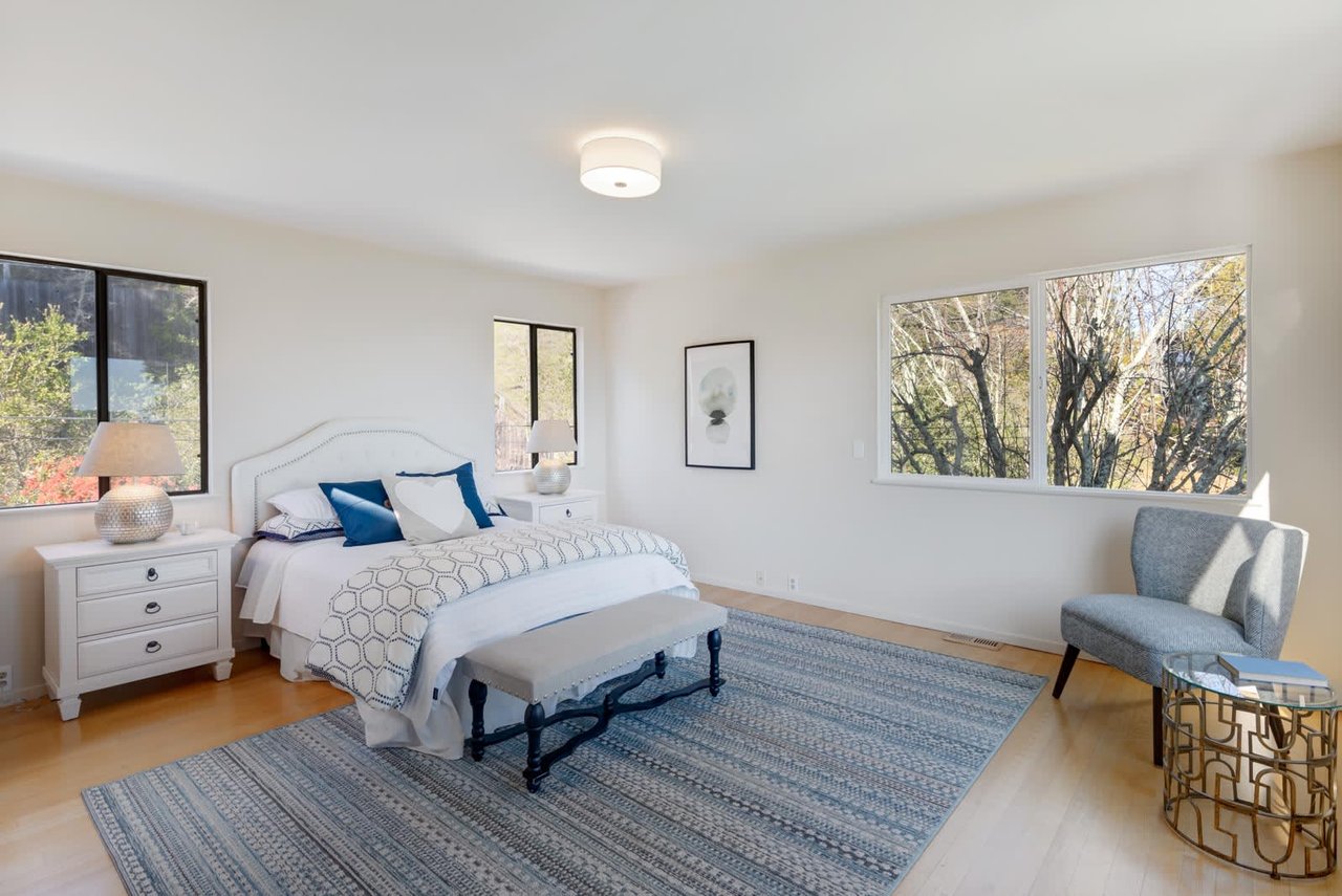 215 Stuyvesant Drive, San Anselmo