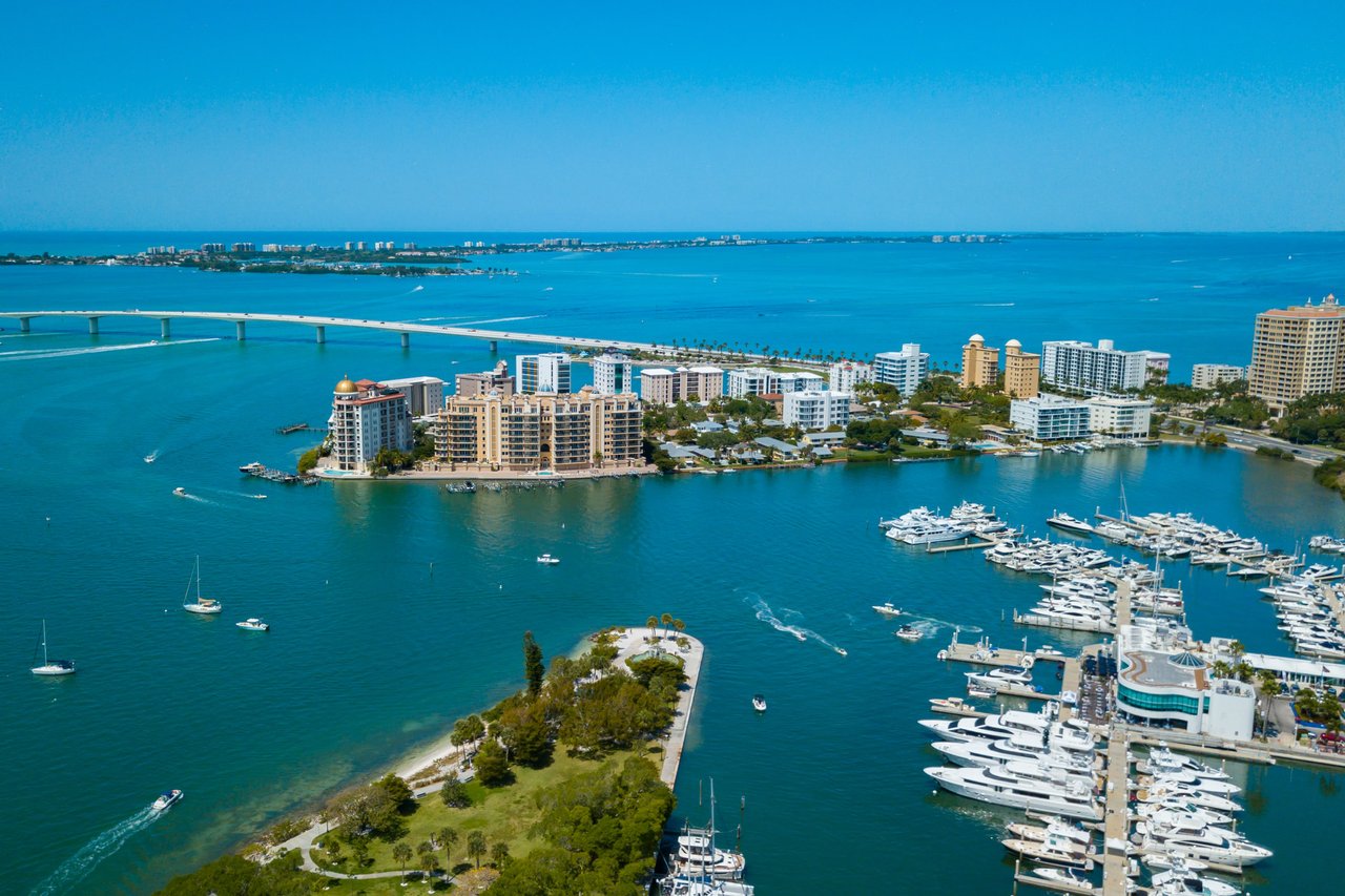 280 Golden Gate Point PH 2