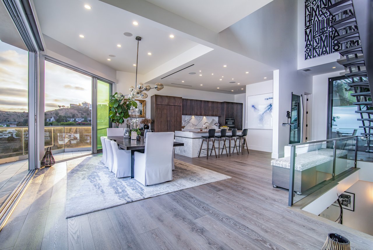 8572 Hillside Ave, Sunset Strip