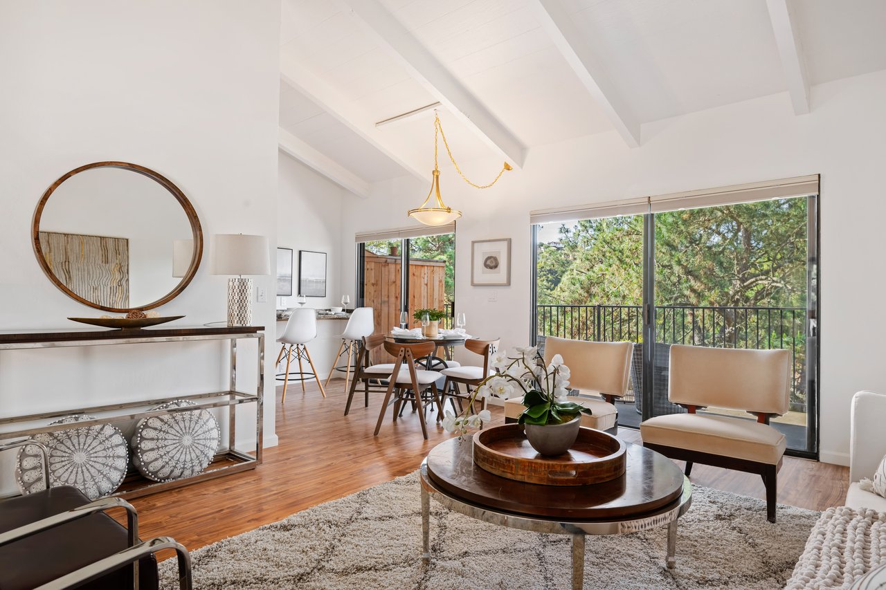Just Sold! 962 Miramonte Dr #2