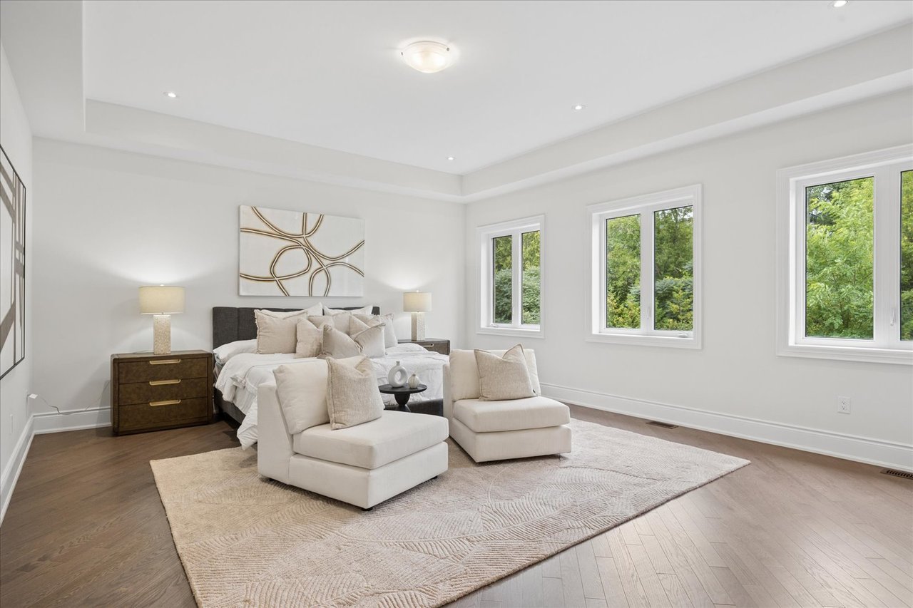 72 Silk Twist Drive, East Gwillimbury