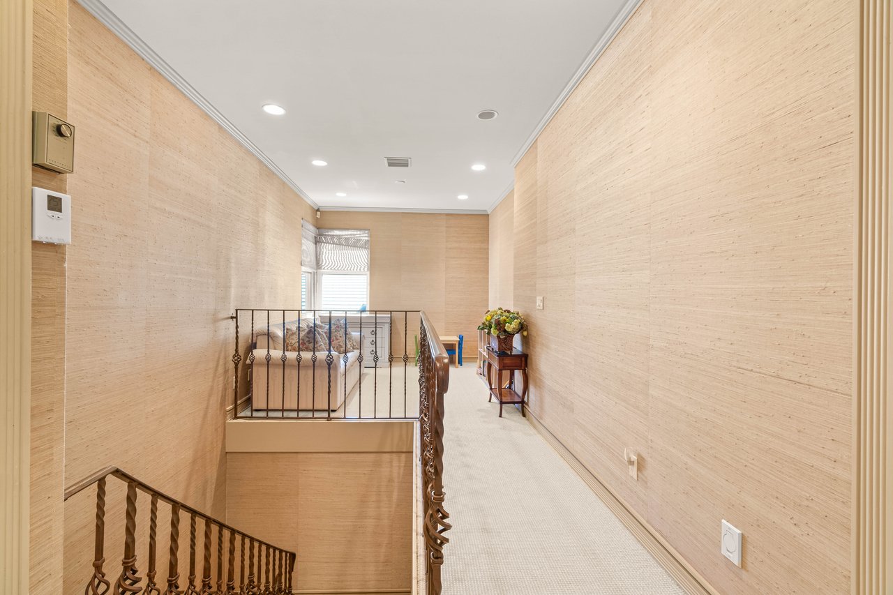 17168 Huntington Park Way
