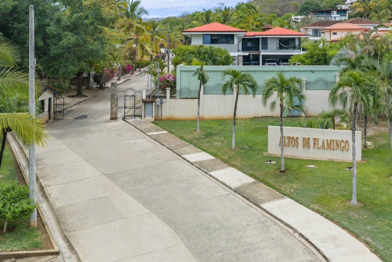 851 M2 RESIDENTIAL LOT - ALTOS DE FLAMINGO 