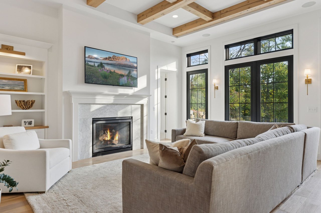 550 Orono Orchard Road S, Orono