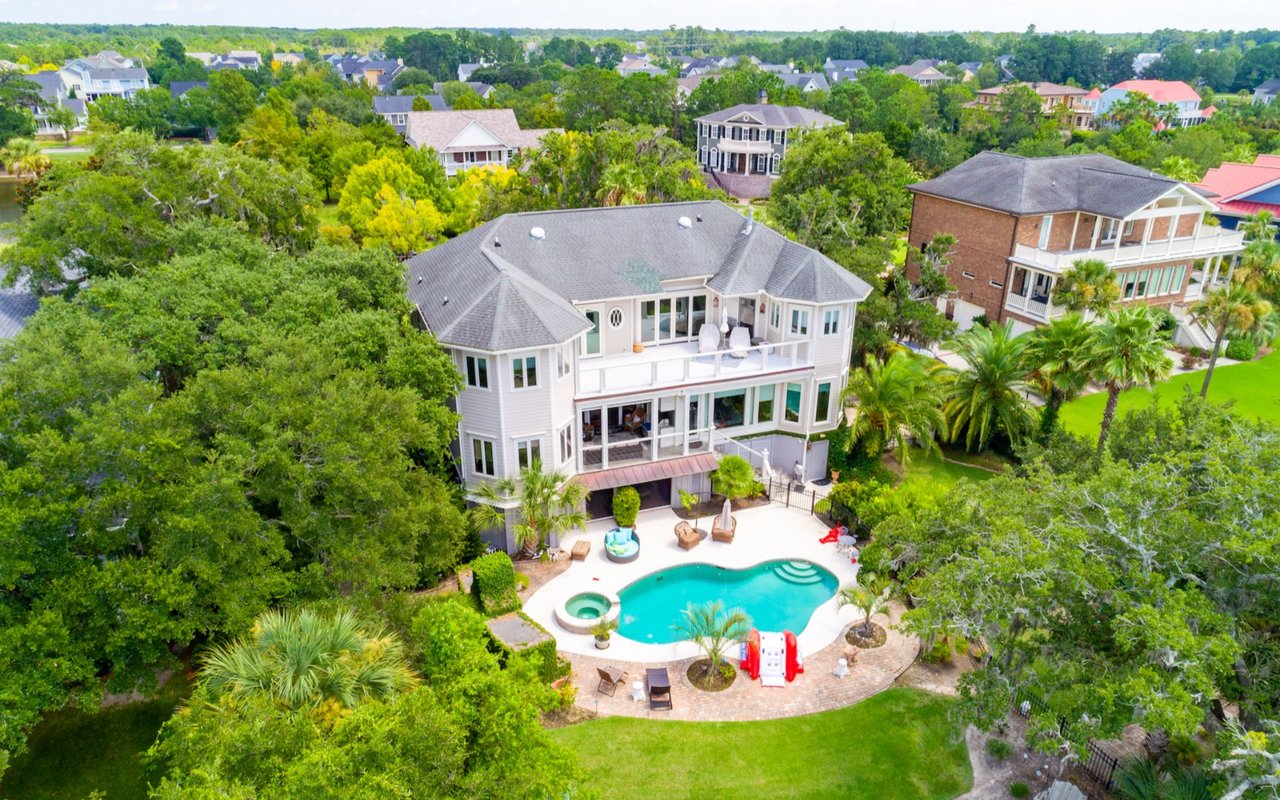For Sale – Homes for Water Lovers