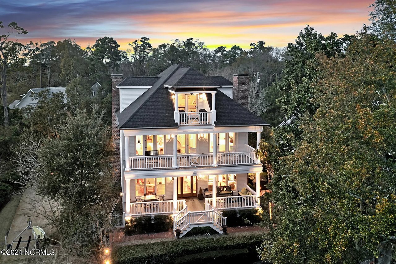 205 Summer Rest Rd
