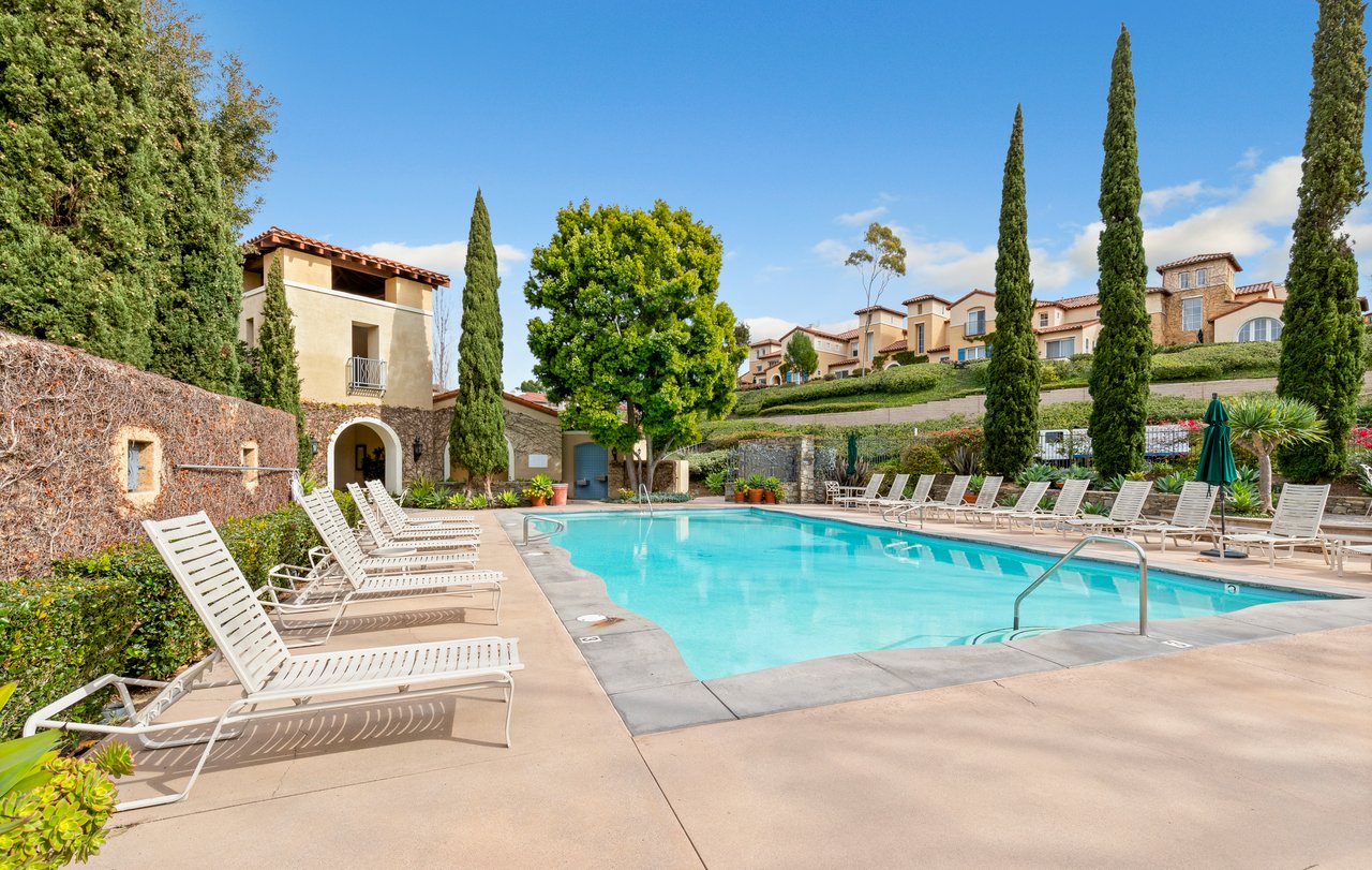 3 Savona Court