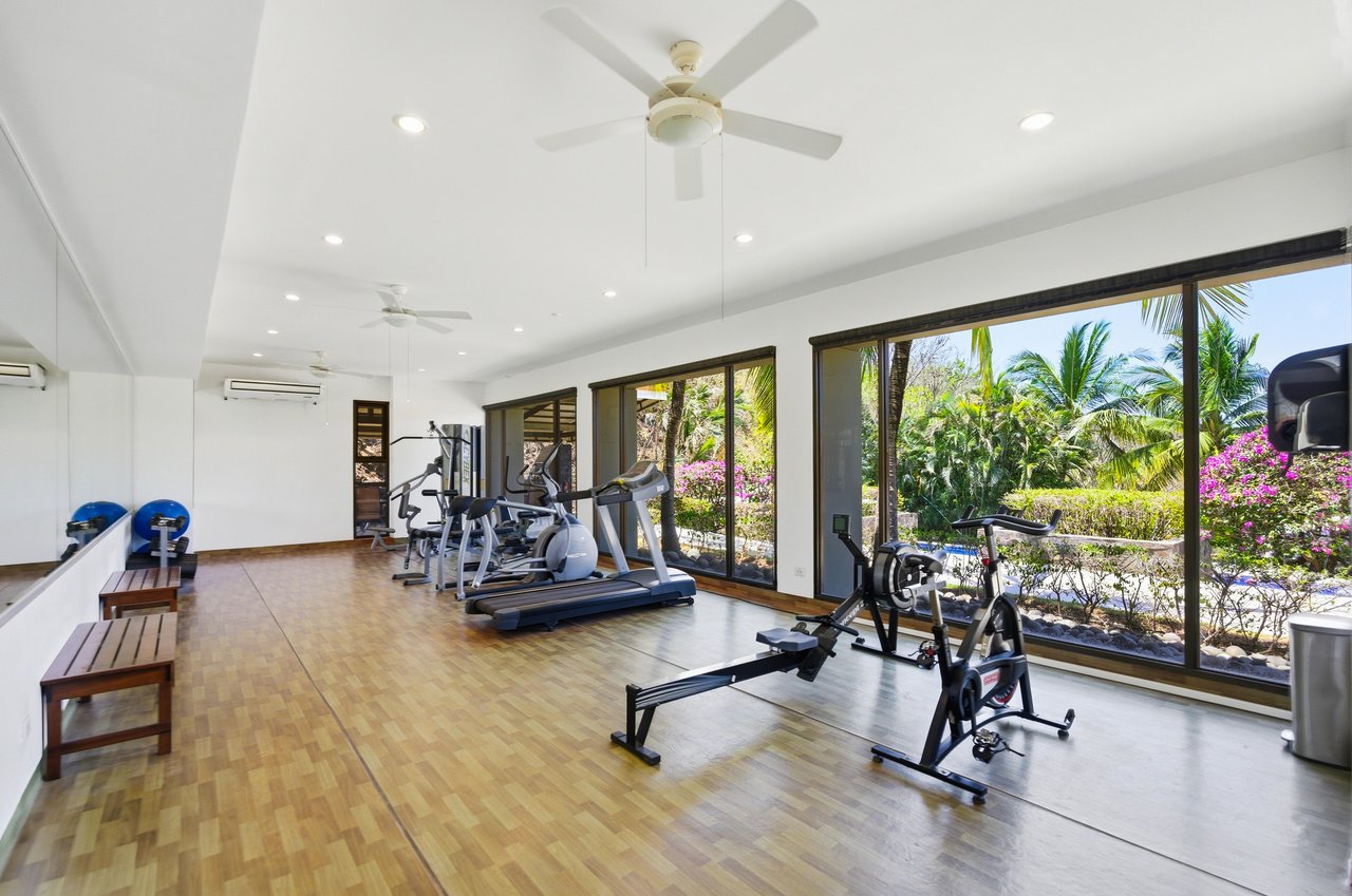 La Perla 113 | Boutique Luxury Condo in the Heart of Tamarindo