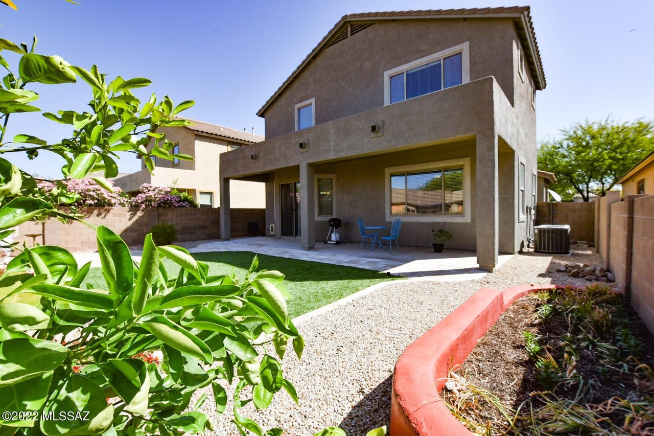 12963 Westminster Dr
