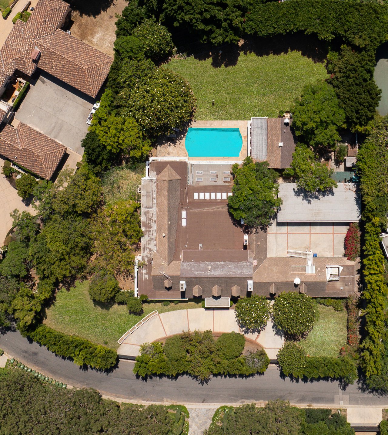 327 Delfern Dr, Bel Air 