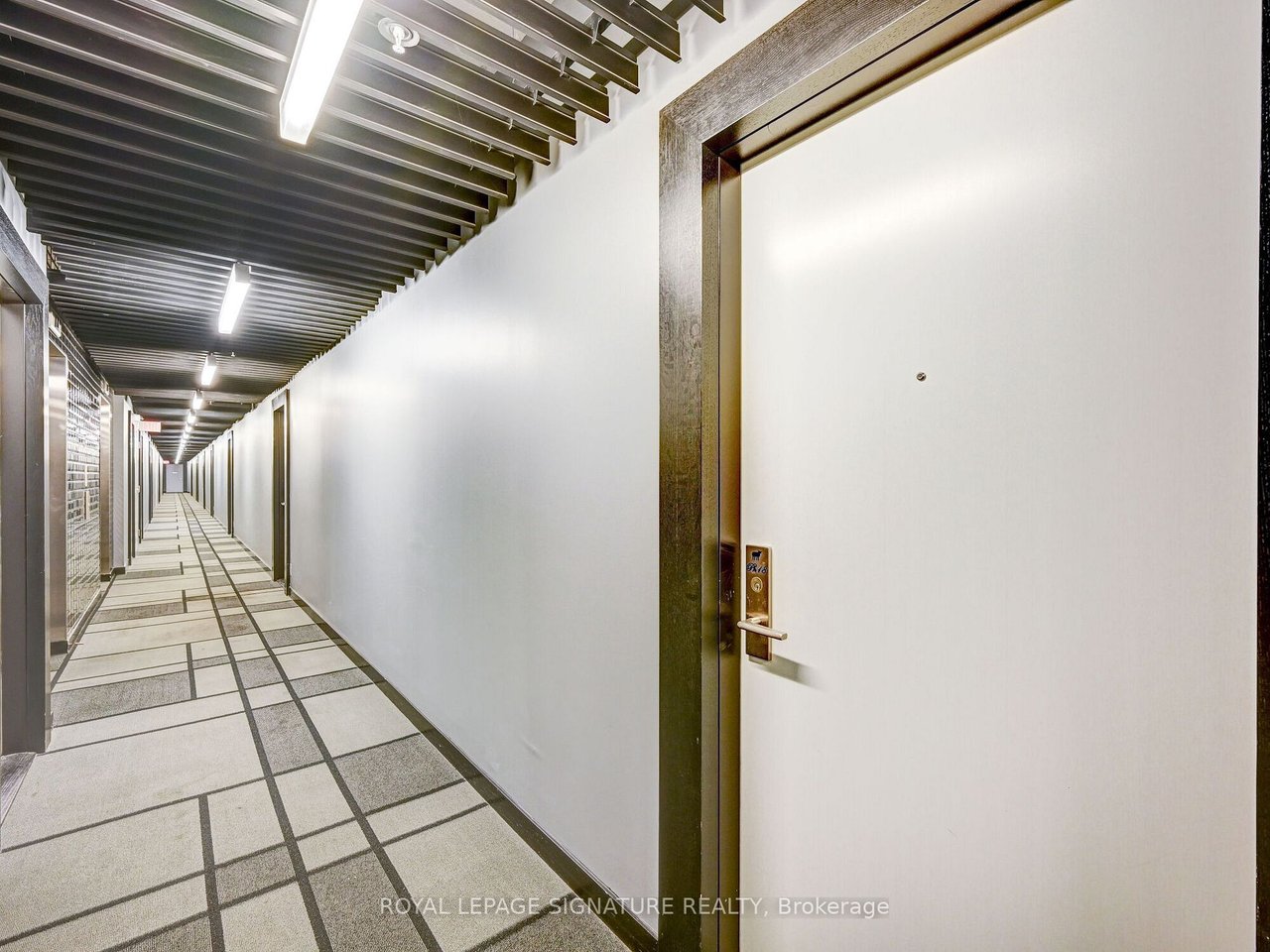 PRIME DOWNTOWN PENTHOUSE