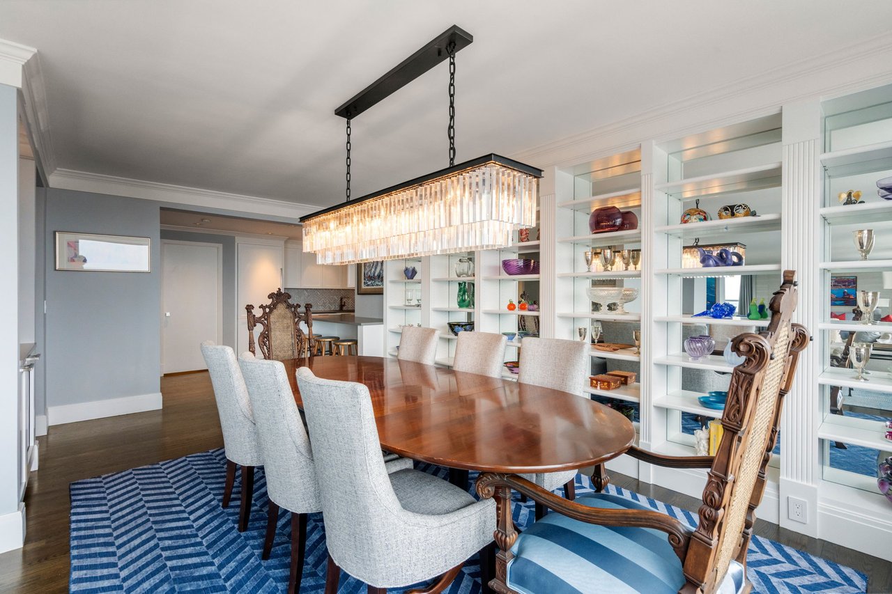 Highly Renovated Harbor Towers Residence