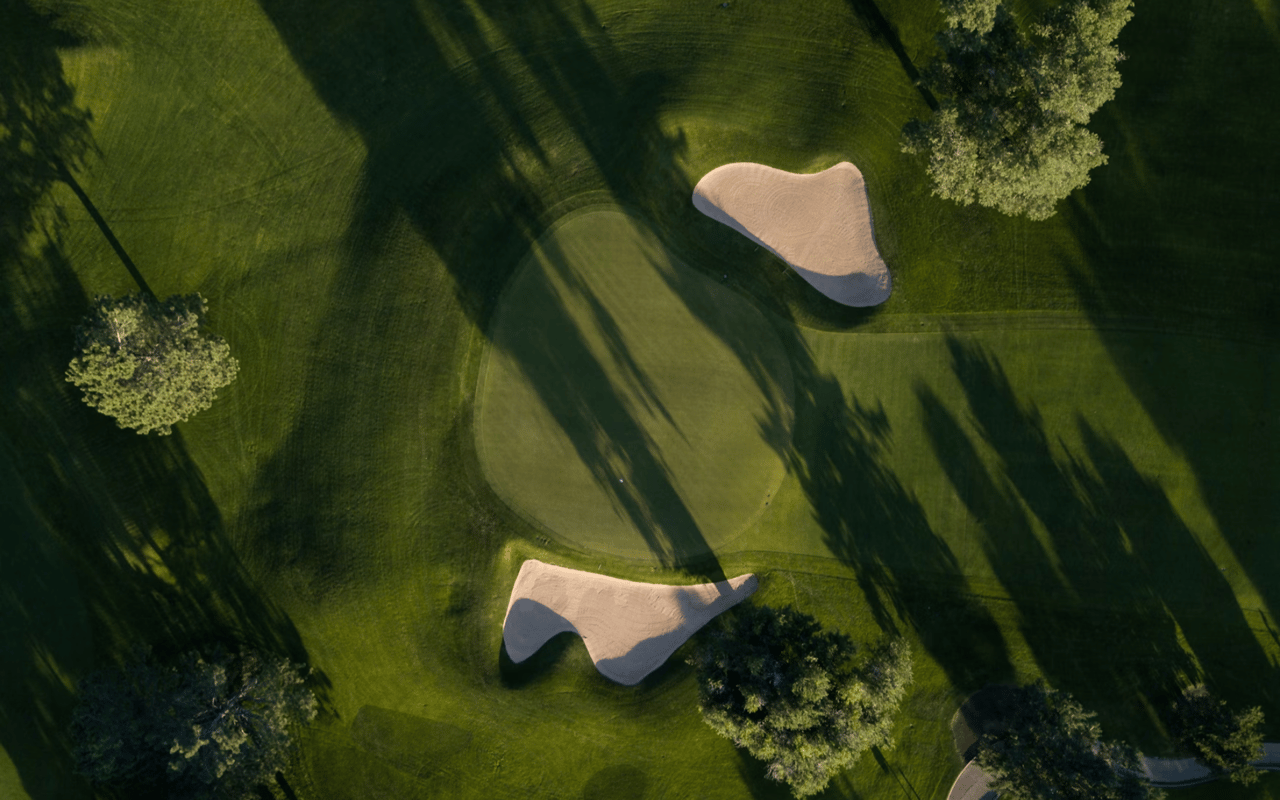 Top Golf Courses Near Old Naples for the Ultimate Luxury Experience