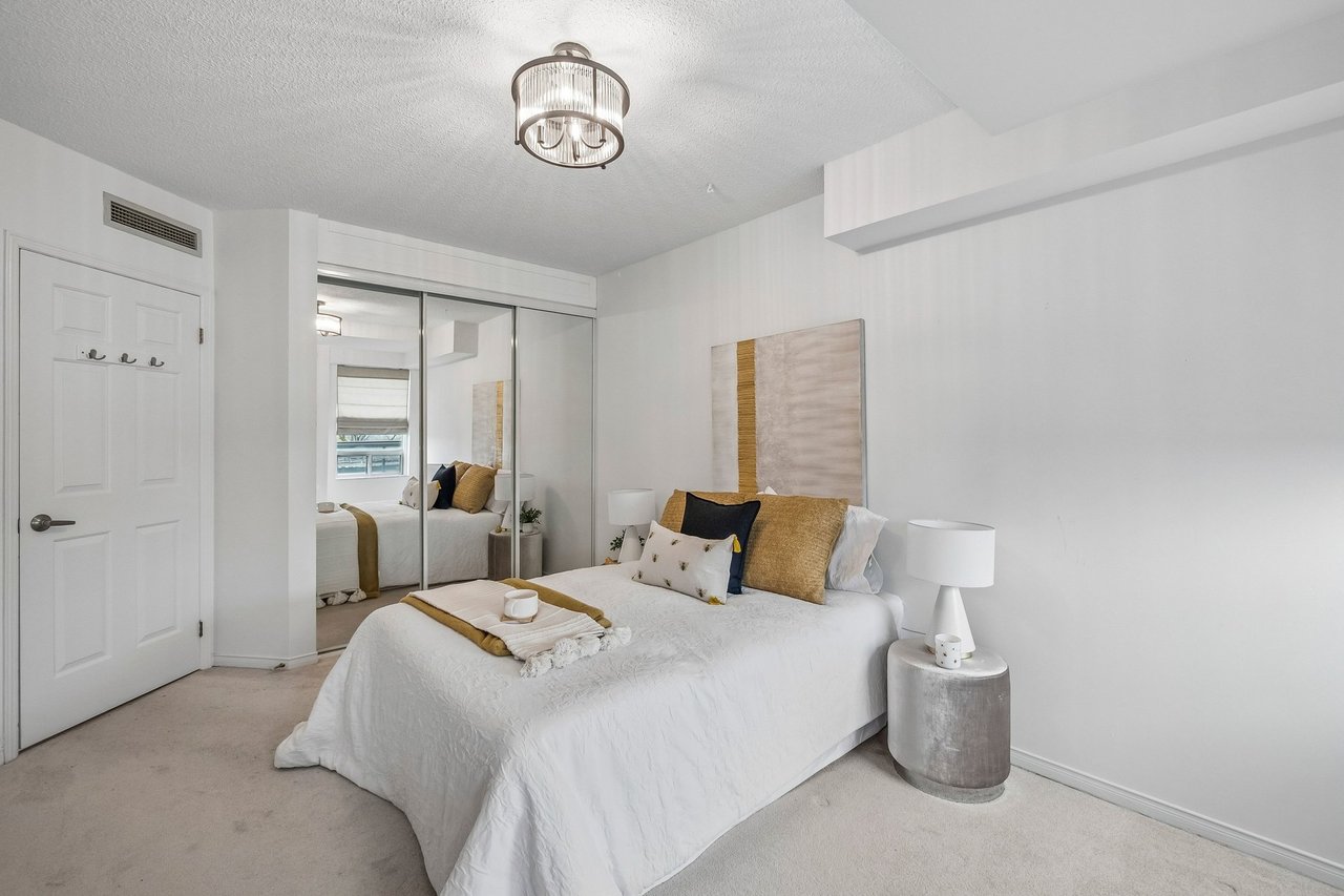1818 Bayview Avenue #605