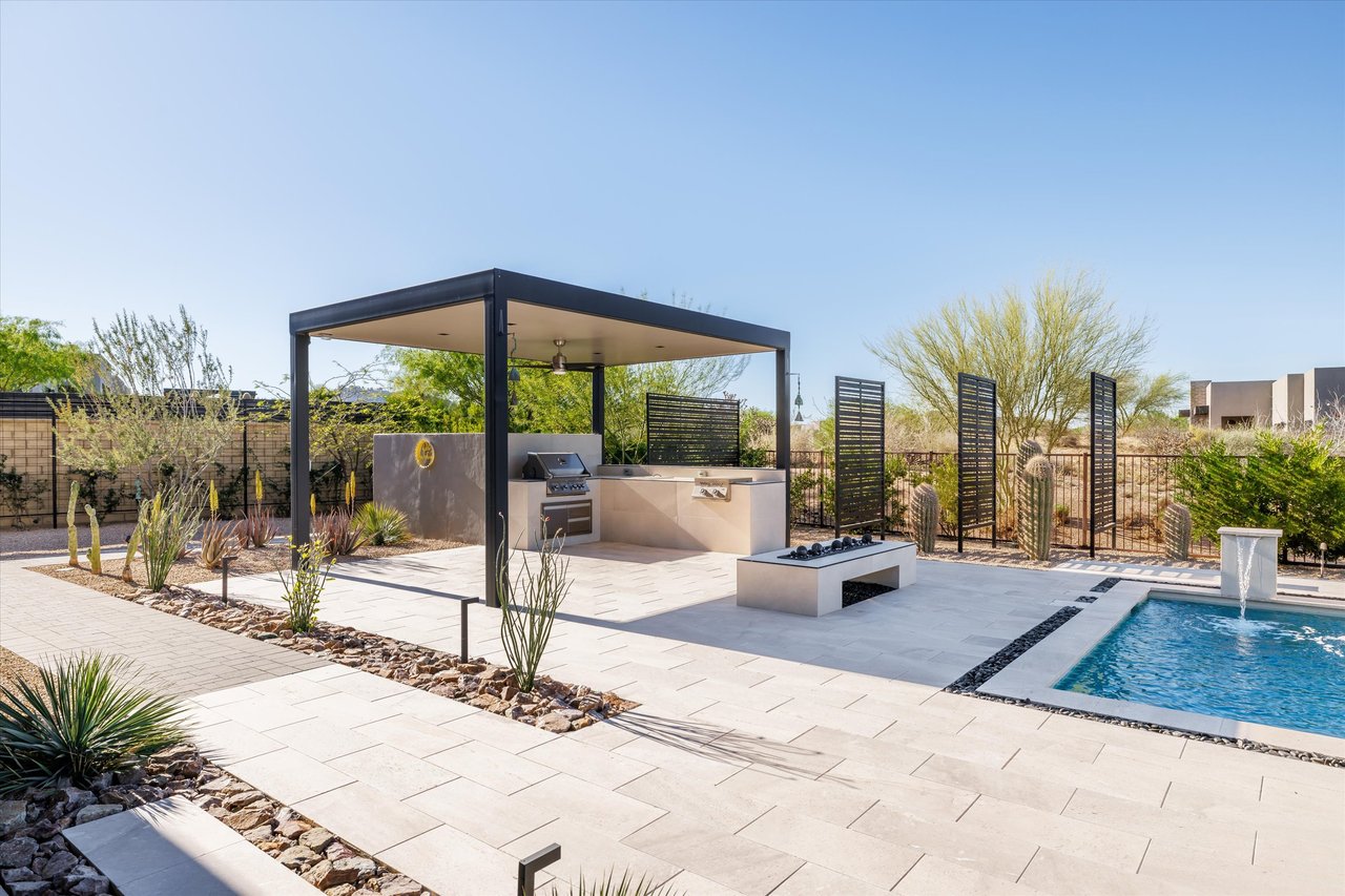 13114 E JUAN TABO Road