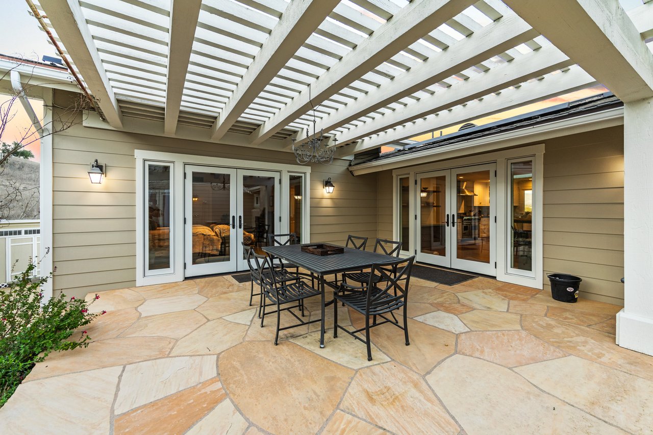 5+/- Acre Los Olivos Retreat