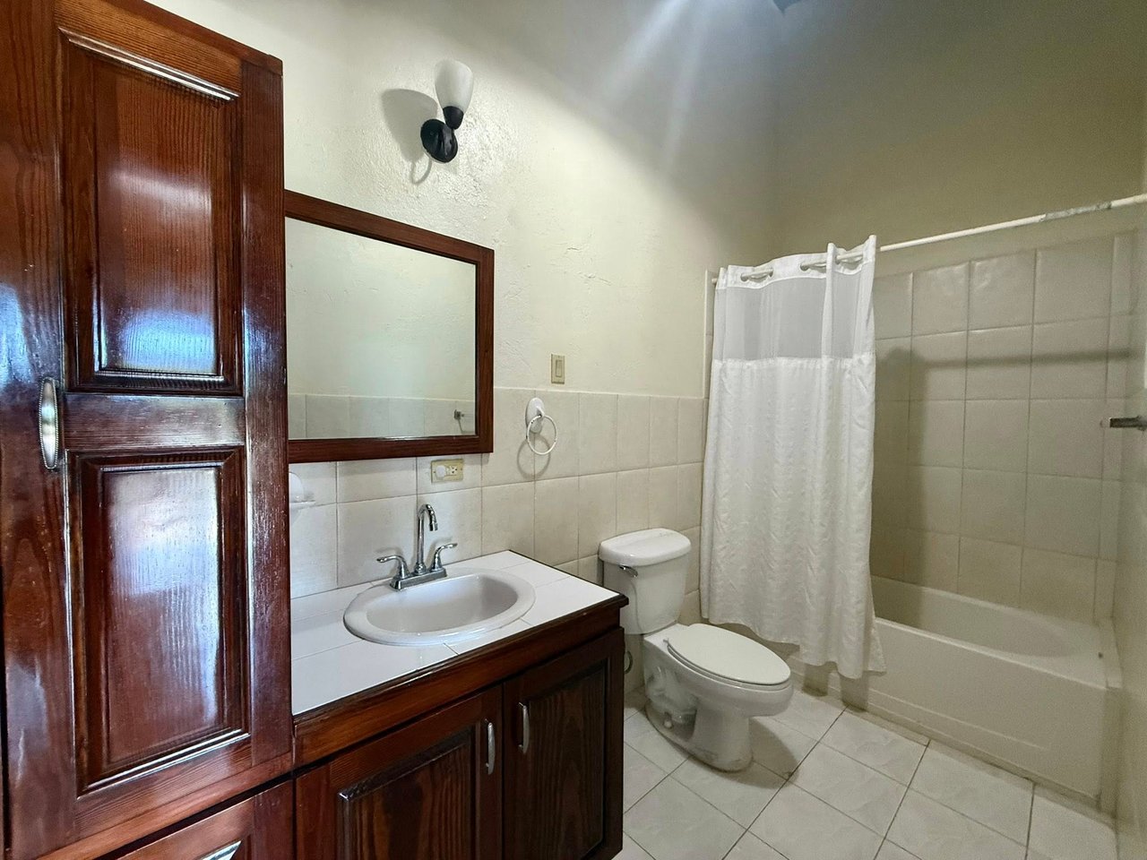 1132 Fahie Hill 2 Bedroom Apartment